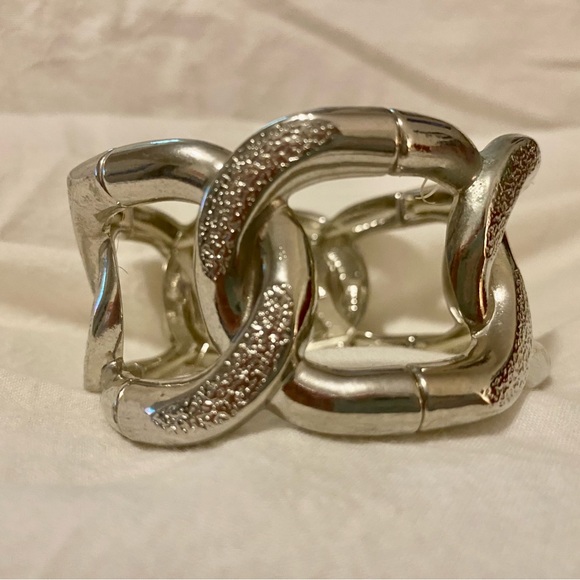 Forever 21 Large chunky Cuff bracelet.  silver tone. - Picture 7 of 16